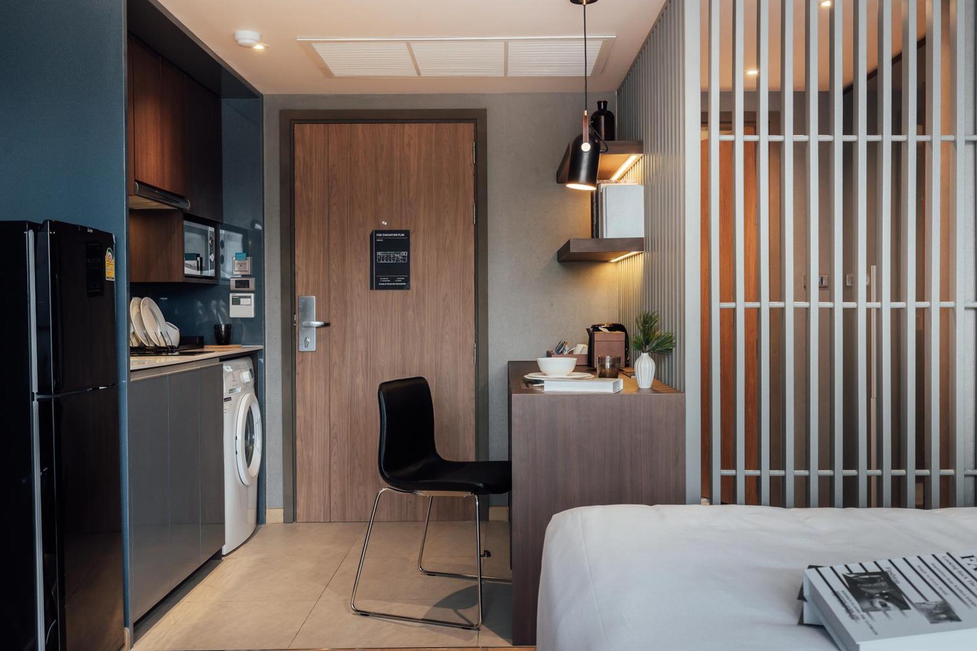 Montana Bangkok Hotel & Residence Экстерьер фото